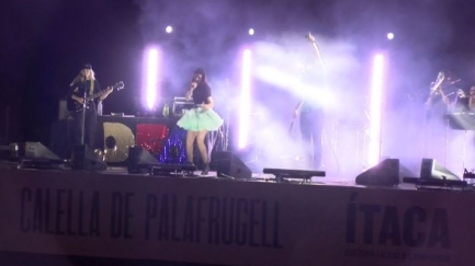 Culmina el festival Ítaca amb 'Delafé y las flores' a Calella de Palafrugell