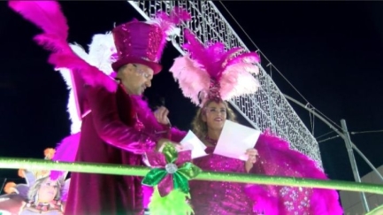 Els monarques del carnaval 2024 de Castell-Platja d'Aro i s'Agaró ja tenen els poders