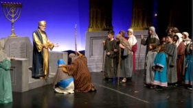 Sant Feliu viu tres dies de Pastorets al Teatre Narcís Masferrer