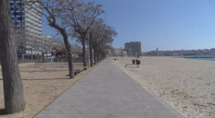 Get Taula de la cuina amb platges For iPhone Taula De La Cuina Amb Platges