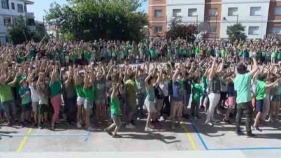 800 alumnes del Vedruna de Palamós van vaga activa pel canvi climàtic