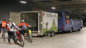 Augmenta el servei d'autobús Sant Feliu-Girona amb un nou remolc per a bicicletes