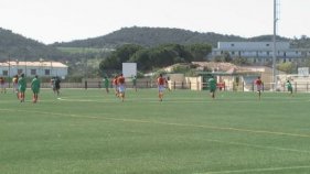 Calonge farà un renting per la instal·lació i manteniment de la gespa del camp de futbol