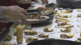 Castell d'Aro acaba Pasqüetes amb els tastets de cuina