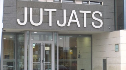 Convoquen una manifestació per denunciar la paràlisi judicial del cas del jove de Begur
