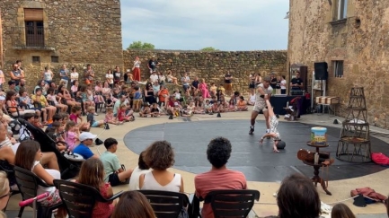Corçà converteix els seus quatre nuclis en escenaris de circ contemporani
