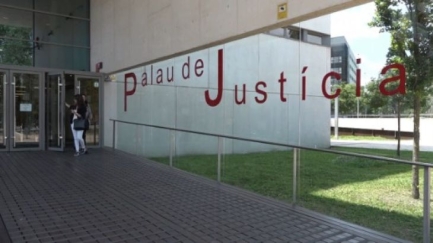 Demanen14 anys i 11 mesos de presó per a l'acusat de matar un home amb un matxet a Verges