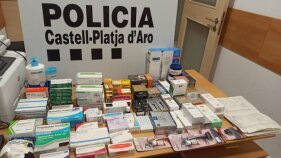 Detenen dos homes a Platja d'Aro per obtenir productes farmacèutics de manera fraudulenta