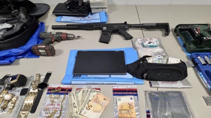 Detenen quatre persones que dirigien dos pisos on es venia droga a Sant Feliu de Guíxols