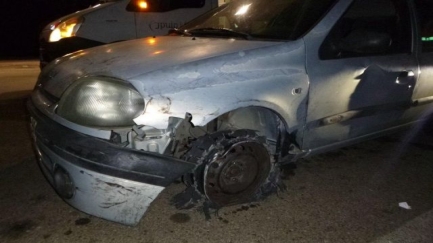 Detenen un conductor a Santa Cristina per circular molt begut, sense roda i sense llums