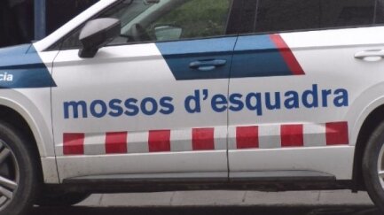 Detingut un home per entrar a robar en un bar de Palamós i causar-hi destrosses