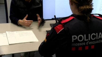 Detingut un professor particular acusat d'abusar de sis alumnes a Torroella de Montgrí