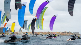 Domini francès en el circuit de Fórmula Kite a Palamós