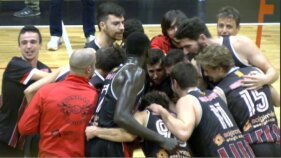 El Bisbal Bàsquet remonta i venç l’Alfindén (87-68)