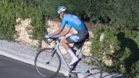 El ciclista Freddy Ovett no aconsegueix superar el repte Everesting a Platja d'Aro