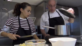 El concurs per joves 'Focs creuats' posa a prova el talent culinari dels palamosins