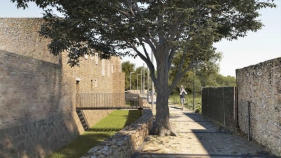 El conjunt medieval de Peratallada recuperarà un nou tram de muralla i de fossat