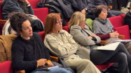 El Consell Comarcal commemora el 25-N amb un homenatge a Montserrat Soler