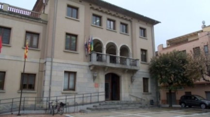 El govern de la Bisbal manté congelats l'IBI, l'impost de vehicles i el de recollida de re