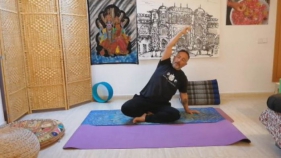 El ioga online es converteix en una nova opció durant el confinament