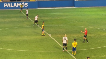 El Palamós CF s’estrena a la lliga i el Bisbal Bàsquet continua la Copa Espanya
