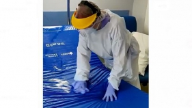 El personal de la neteja als centres sanitaris actua de tallafocs contra el coronavirus