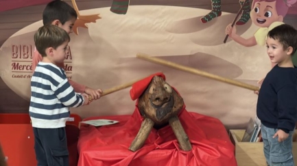 El Tió de Nadal ja ha cagat a Platja d'Aro