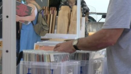 El vinil sona fort a Palafrugell amb la primera edició de L’Analògica