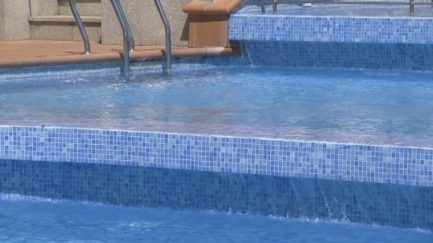 Els hotels, càmpings i parcs aquàtics no podran reomplir les seves piscines