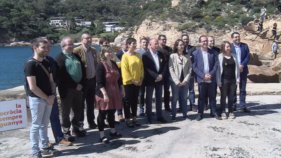 ERC inicia accions parlamentàries per aturar les llicències per pescar corall vermell