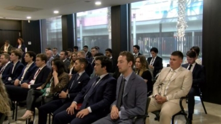 Estudiants de dret esportiu d'arreu del món participen en una trobada a Platja d'Aro