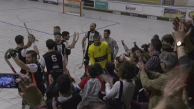 Eufòria al Pavelló de Palafrugell amb la victòria del Corredor Mató davant el Vic (2-1)