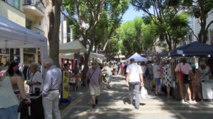 Èxit d’afluència en la Botiga al Carrer d'estiu a Sant Feliu