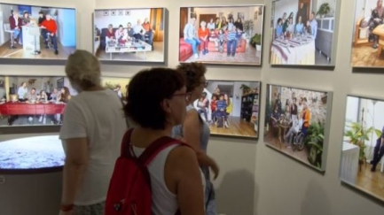 Exposició 'Una societat canviant' a l'antic hospital de Sant Feliu de Guíxols