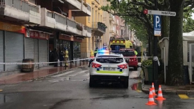 Foc en un pis del  passeig a tocar de l'ajuntament de Sant Feliu de Guíxols