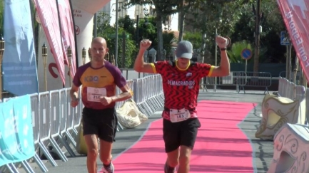Francys Rondon fa història a la Backyard Ultra de Platja d’Aro amb 43 voltes i 288 km