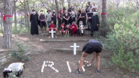 Funeral per la darrera pineda de La Fosca arran de mar