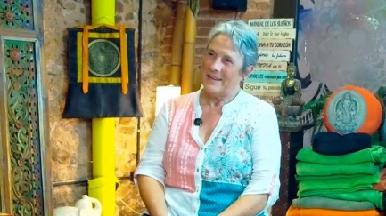 Holisticament - Constel·lacions familiars amb Loli