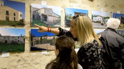 Inauguració de dues exposicions sobre Calonge i Sant Antoni