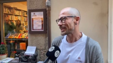 Jordi Vilar: 'El dia de Sant Jordi és la festa major del Poble de Llibres'