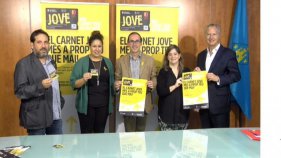 Joventut presenta el Carnet Jove de Palamós amb una setantena de descomptes locals