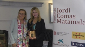 La baronessa Thyssen rep el Premi T de la Fundació Jordi Comas Matamala