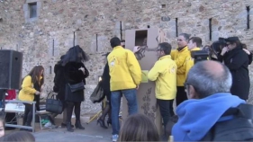 La Colla de Collons ressuscita el rei Carnestoltes de Calonge