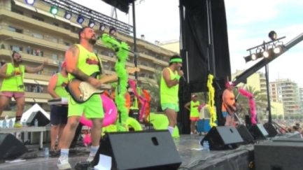 La Diverbeach tenyirà la platja de Sant Antoni de Calonge de color llima