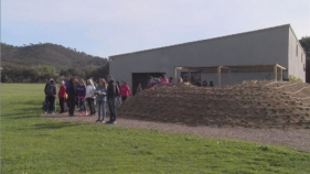 La III Marxa Popular Entre Vinyes reuneix 150 persones a tres cellers de Calonge