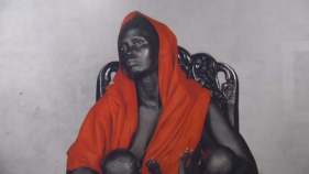 La Masia Bas inaugura l'exposició de retrats 'Mira'm' de 'La Caixa'