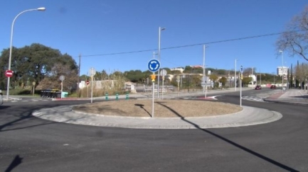 La nova rotonda de l’avinguda de Platja d’Aro ja està en funcionament