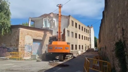 La pensió Gas Vell de Sant Feliu de Guíxols comença a ser història