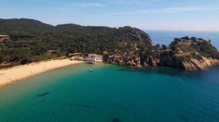 La platja de Castell tancarà per reparar l’emissari submarí de Palamós
