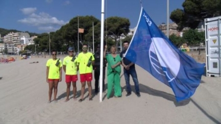 La platja gran de Sant Feliu i la de Sant Pol ja onegen la bandera blava